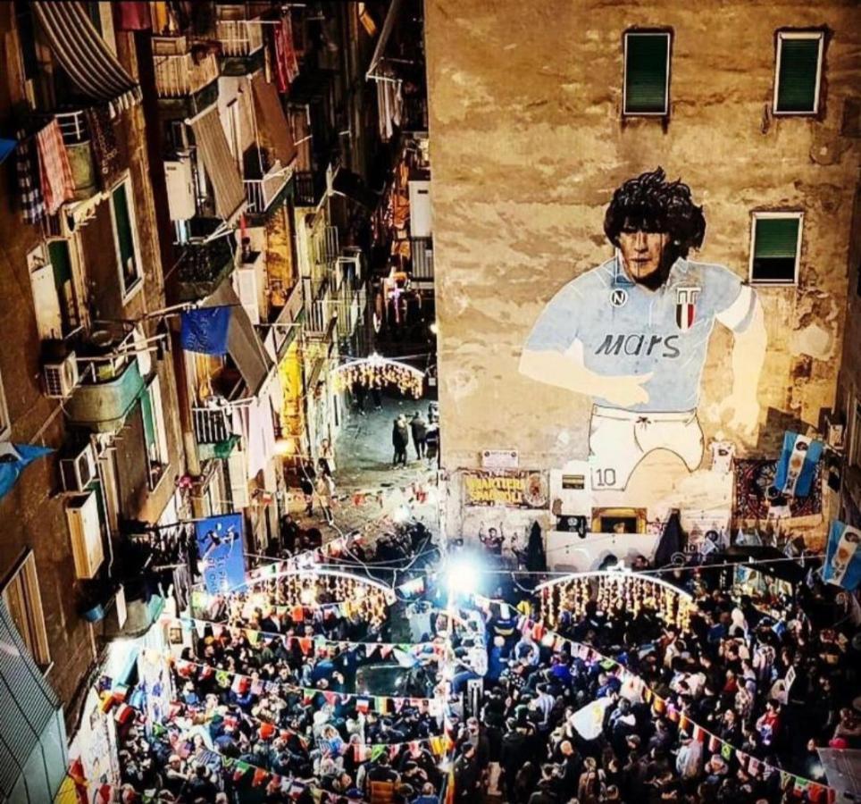 Appartamento Dimora Danicla Napoli Esterno foto